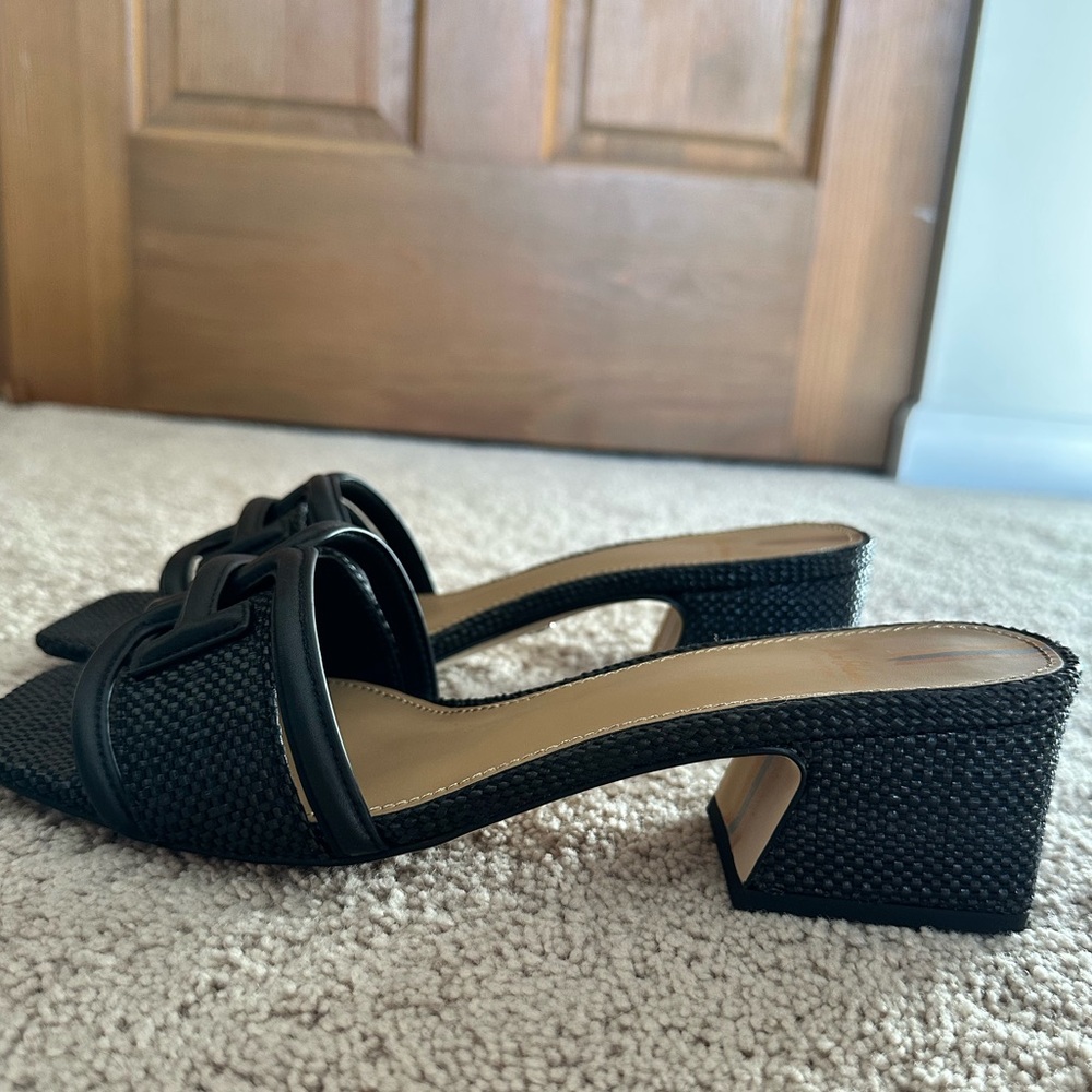 Sam Edelman Black Waylon Slide Sandal in Women’s size 9.5
